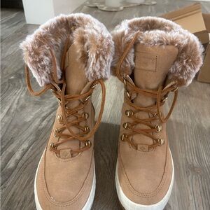 Sperry Women's Brown Fur-Lined Winter Boots